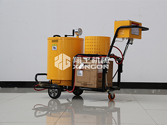 翔工手扶瀝青灌縫機(jī)，您的路面養(yǎng)護(hù)“專家”