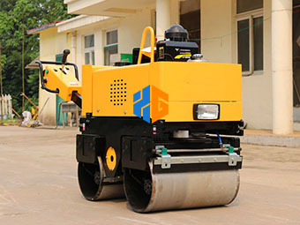 關(guān)于小型壓路機(jī)型號(hào)您知道如何選擇嗎？
