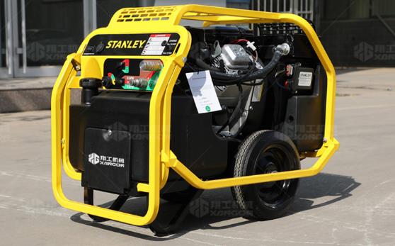 液壓動力站可單回路，可雙回路，也能合流